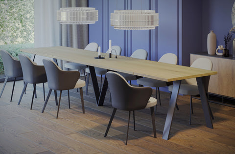 Ausziehbarer Esstisch "Lungo" 130-405cm (Eiche Natur) von Endo-Möbel bei coso-home