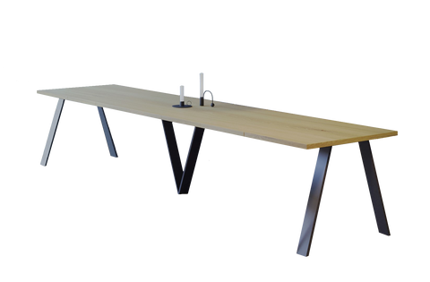 Ausziehbarer Esstisch "Lungo" 130-405cm (Eiche Natur) von Endo-Möbel bei coso-home