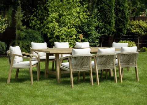 Furrore Marigold 8+1 Garten-Essgruppe aus Akazienholz Beige Handgeflochten 230x100cm